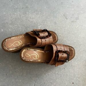 Jessica Simpson Brown Platform Sandals